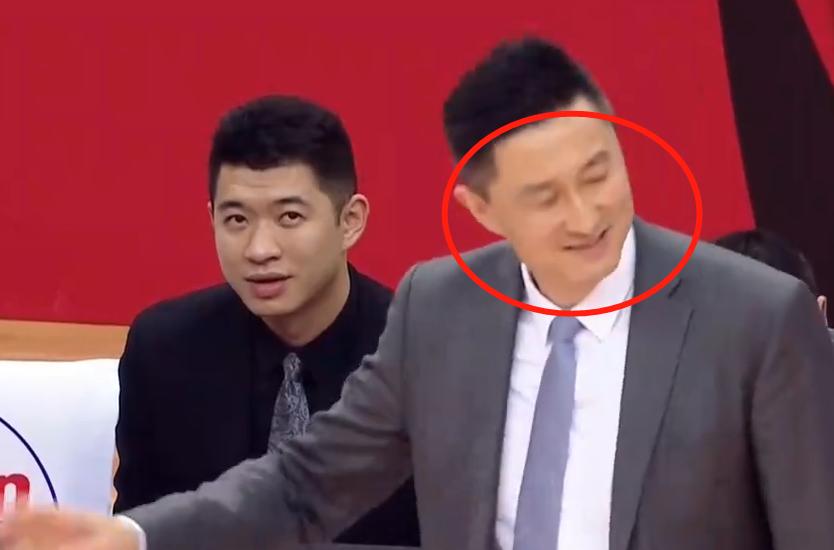 布鲁克斯被垫脚,马尚布鲁克斯被垫脚视频