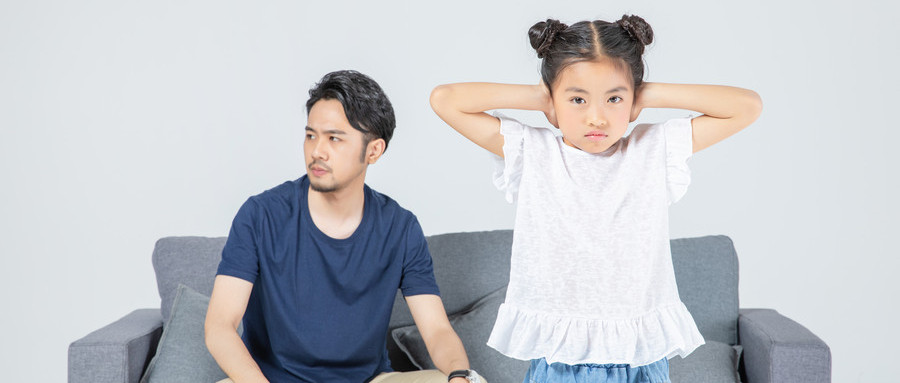 公公婆婆把孩子惯得没法管怎么办,公公婆婆总插手管孩子怎么说