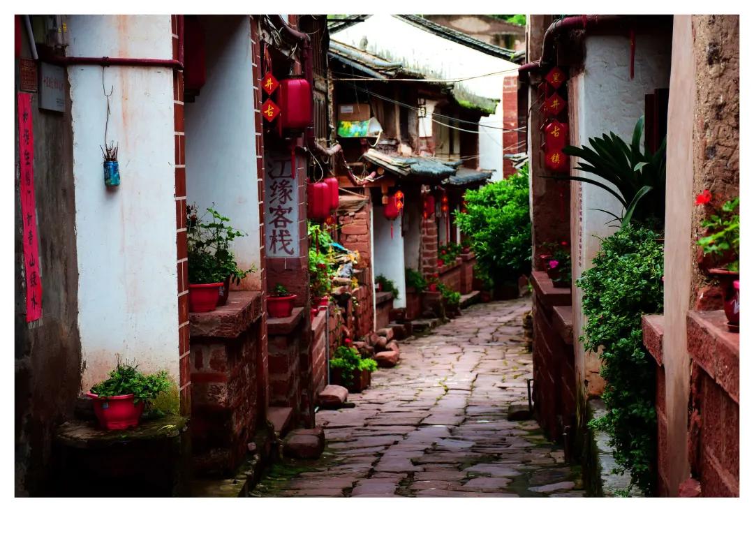 云南旅游特色小镇有哪些,比较有特色的云南小镇