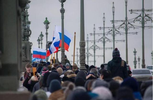 俄罗斯进口5万箱方便面,俄罗斯购买中国方便面