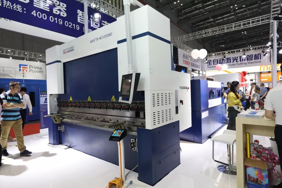 新款大族激光切管机设备,大族第四代激光切管机