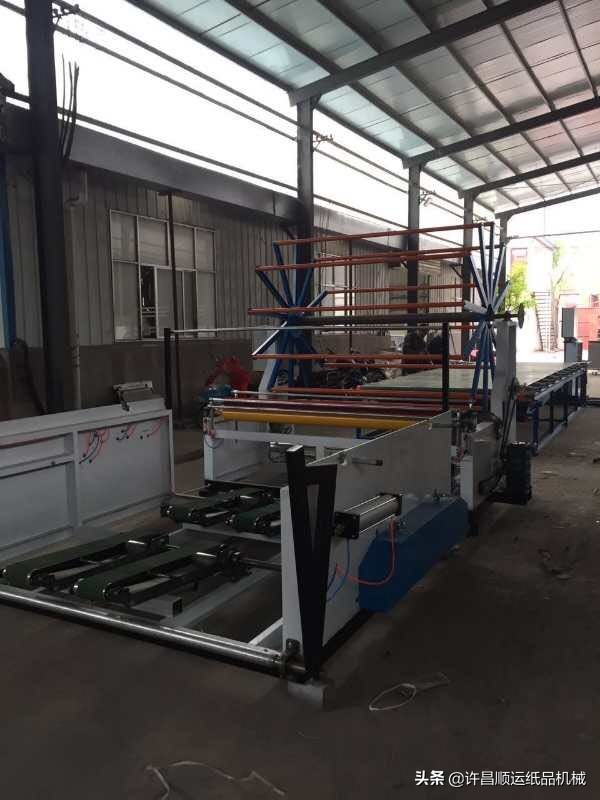 生产餐巾纸全自动设备,餐巾纸加工机器多少钱