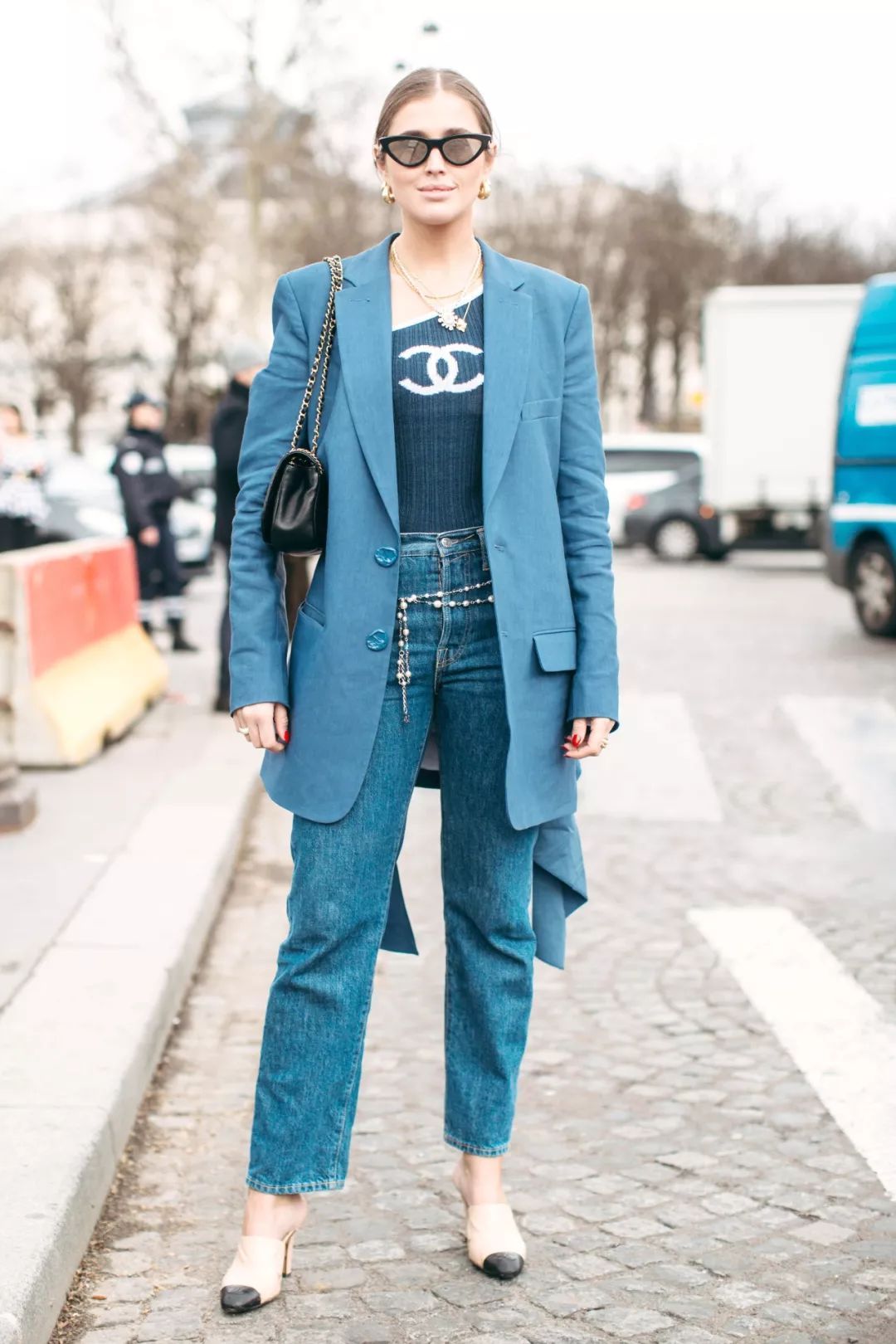 屁股扁平夏天怎么穿,屁股扁平要怎样穿衣