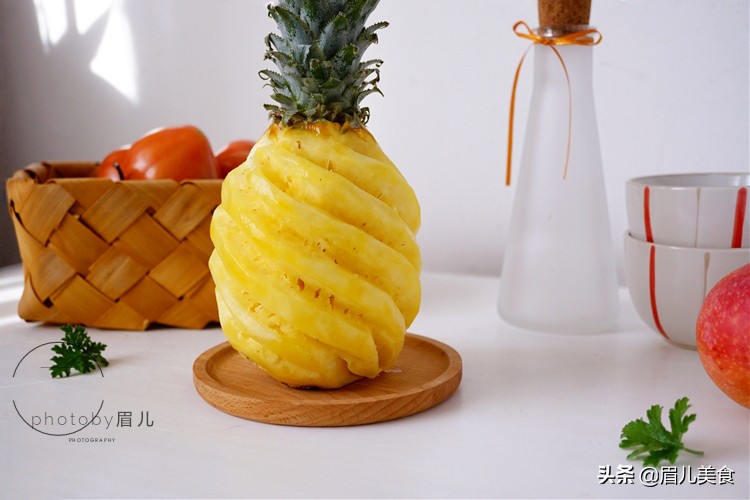 菠萝别再用盐水泡了,菠萝除了用盐水泡还可以怎么吃