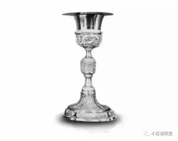 铂金含金量低但为什么比黄金贵,当下情况下铂金为什么比黄金贵