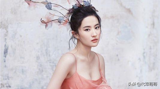 刘亦菲阿迪新年宣传片,刘亦菲阿迪白色广告