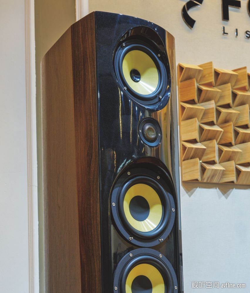 HIFI|JM40周年纪念音箱：FOCALSPECTRAL40TH
