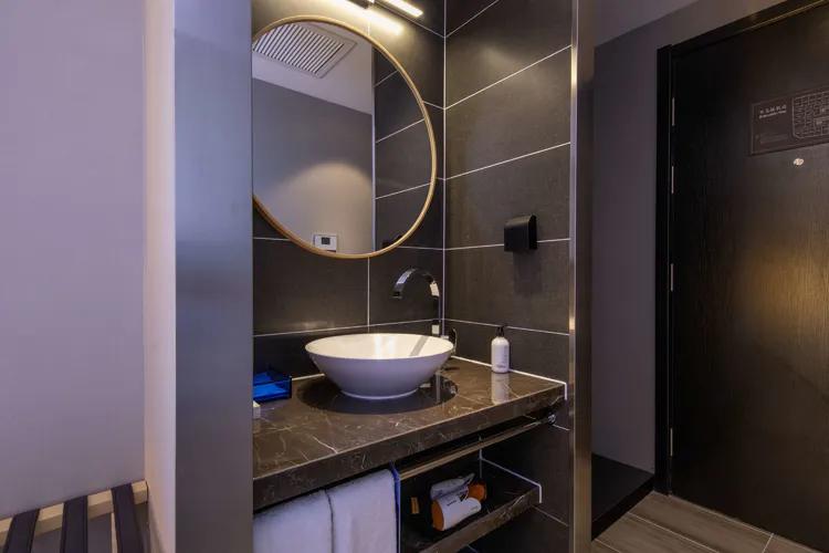 酒店业的创新之举—老徐直播：又见烟花三月，入梦桔子奥邦酒店