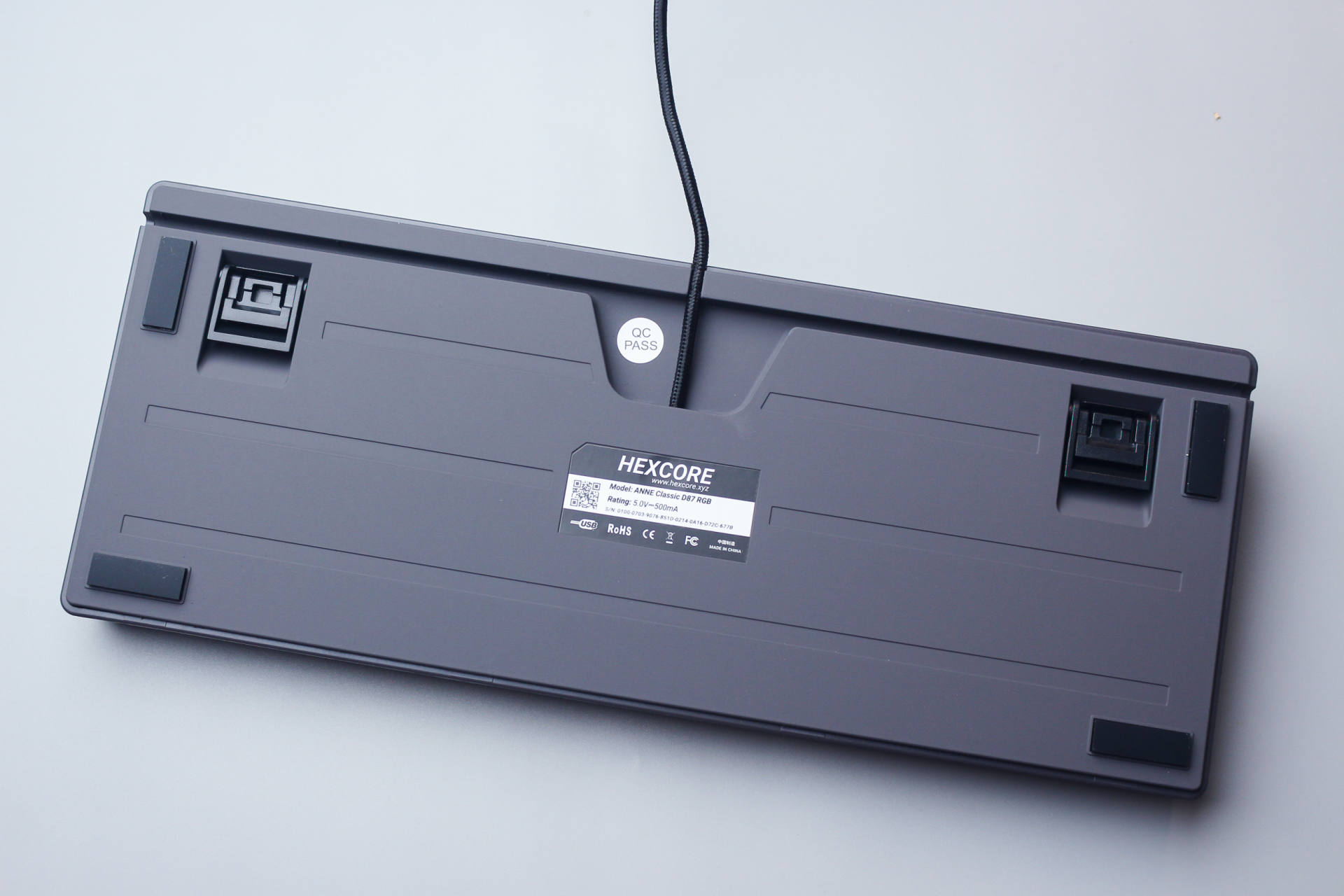 经典之中暗藏惊喜，HEXCORE安妮87机械键盘体验