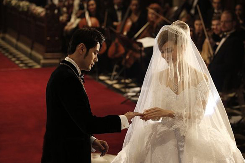 指缝很宽时光很瘦,指缝很宽时间很瘦悄悄从指缝溜走