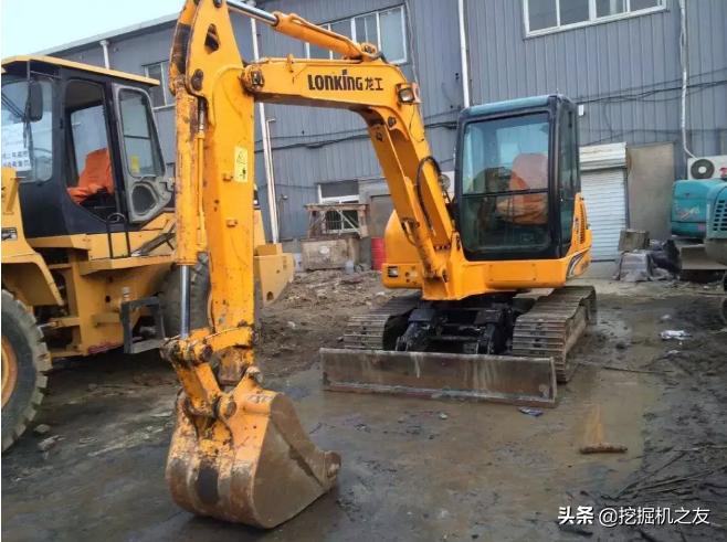 国产四大品牌挖机哪个好,国产挖机口碑