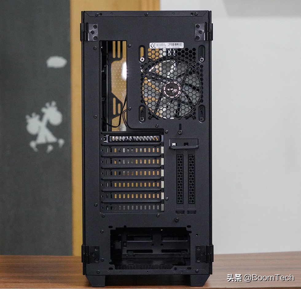 颜控玩家新选择安钛克NX1000机箱体验