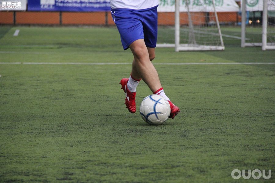 mds005足球鞋测评,moreliasala足球鞋