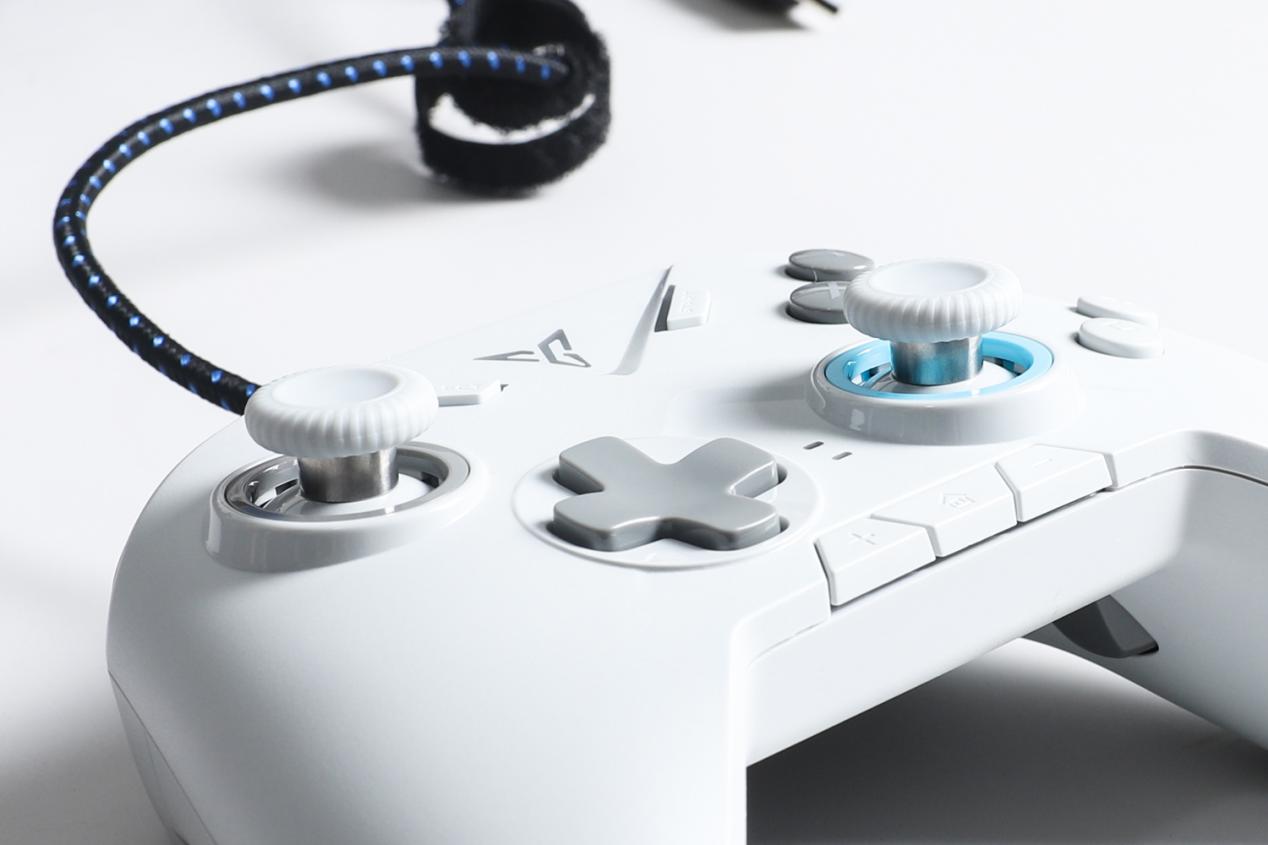 飞智黑武士2手柄有线ios16能用吗,飞智黑武士2支持什么