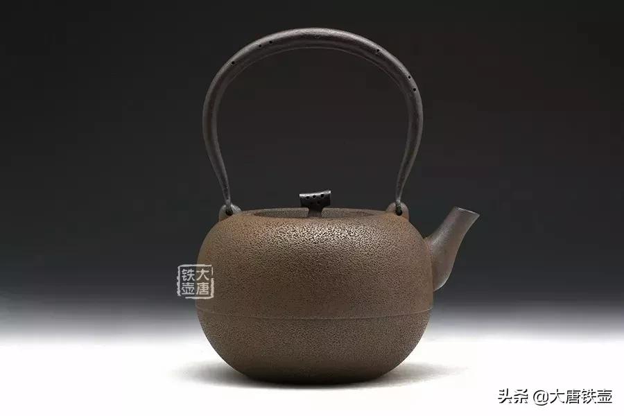 怎么样选择一把好铁壶茶具,日本十大经典铁壶