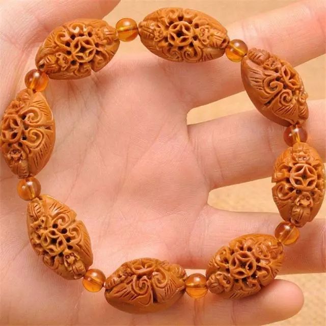 紫檀好种吗,小叶紫檀怎么盘玩才会更好看