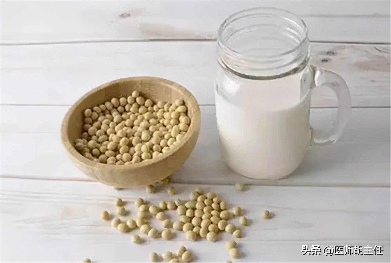 尿酸偏高又有肾结石怎么办,尿酸高引起的肾结石怎么反复发作