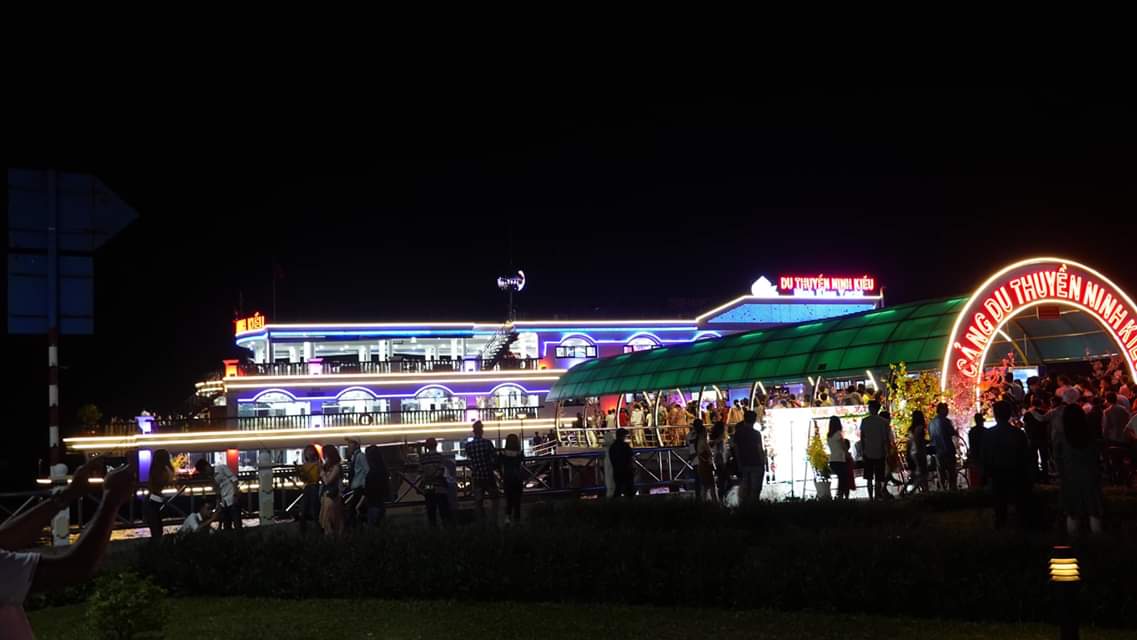 越南芹苴水上活动,越南芹苴水上市场