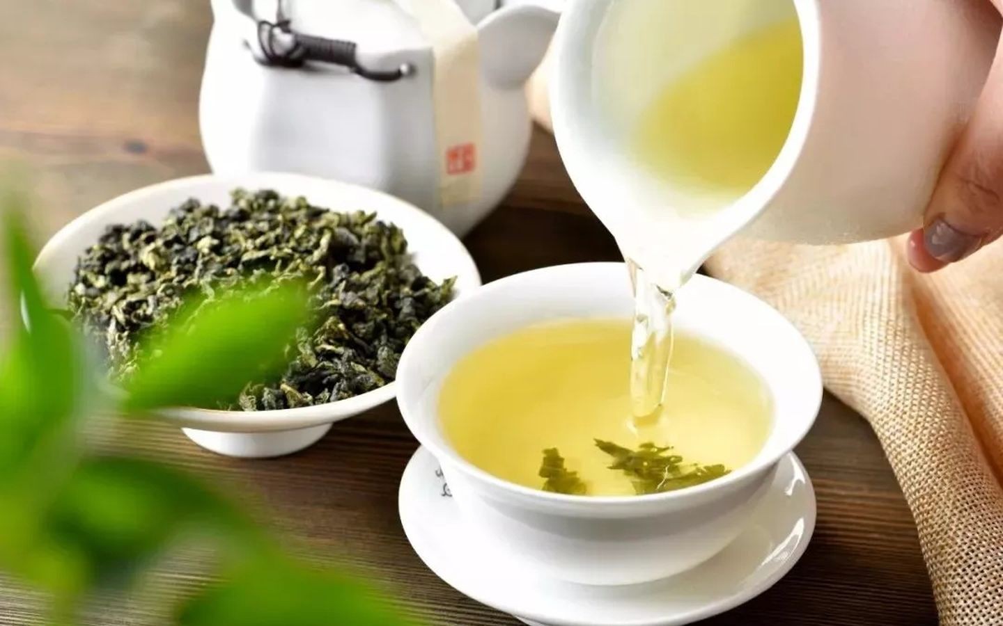 盖碗泡茶很烫,盖碗泡茶防烫使用技巧