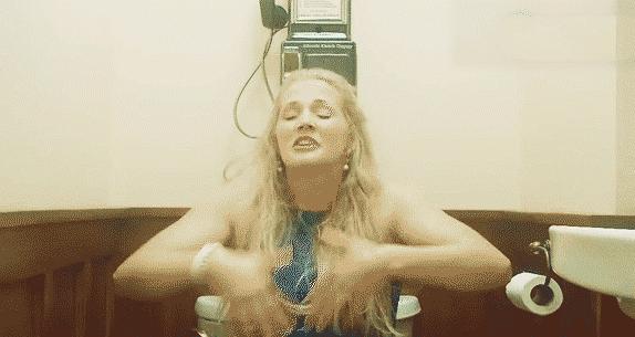 绝了！带着香气*弹炸**逛街，喷一喷袪味留香，吃完火锅衣服不沾味