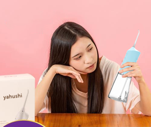 用冲牙器会把托槽冲掉吗,戴托槽牙套饭后只用冲牙器可以吗