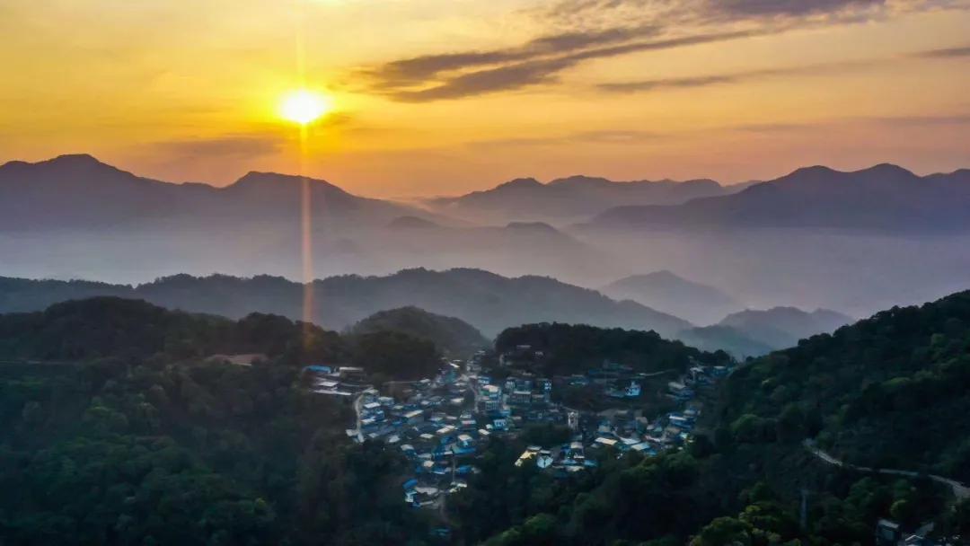 穿越百年历史追寻历史遗梦,穿越千年寻找历史的起源