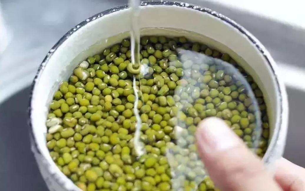 绿豆汤最完美做法，用对方法，比冷饮更好喝，甜糯可口营养高