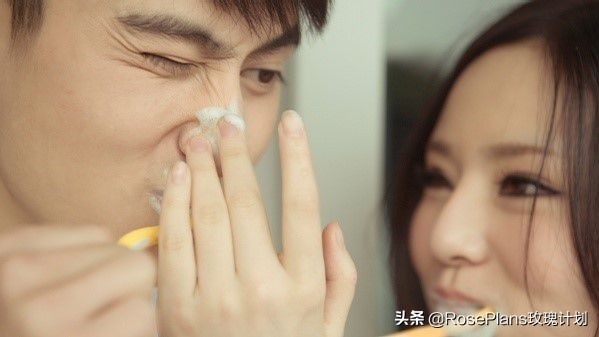 情话给女朋友100字,给女友道歉送花祝福语大全