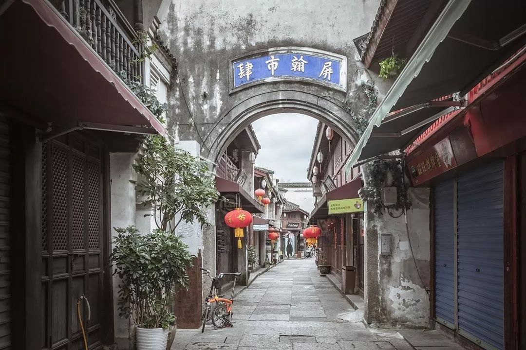 十大好玩的古镇,周庄和乌镇古镇哪个值得去