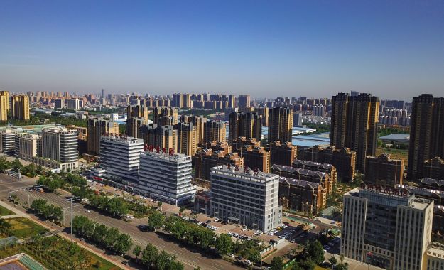 华建一街区写字楼底商的价格,华建一街区临街商铺
