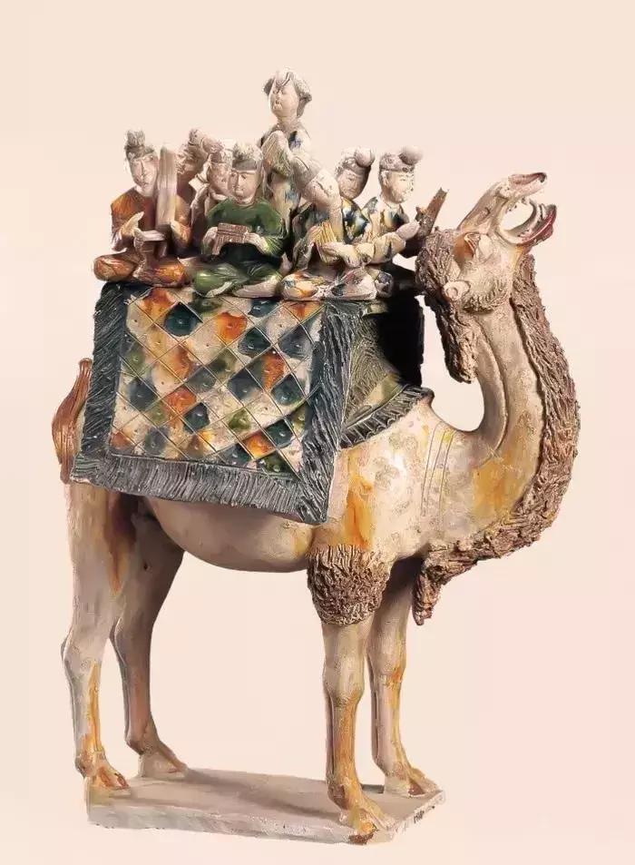 比起故宫猫，毫无颜值的西域骆驼，却在丝绸之路上火了两千多年