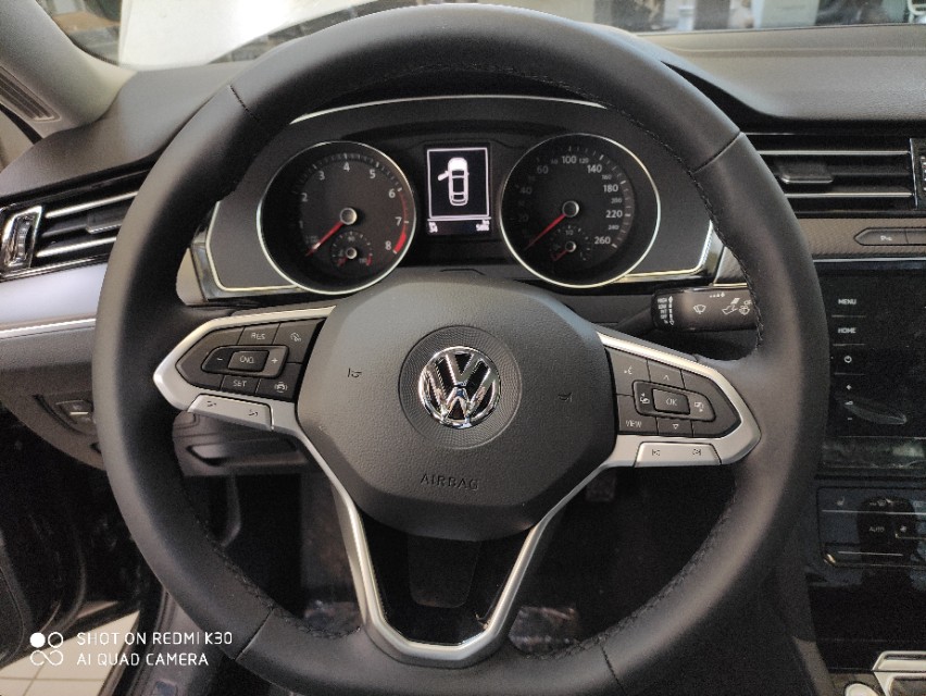 带你了解新款车型,全新迈腾b8