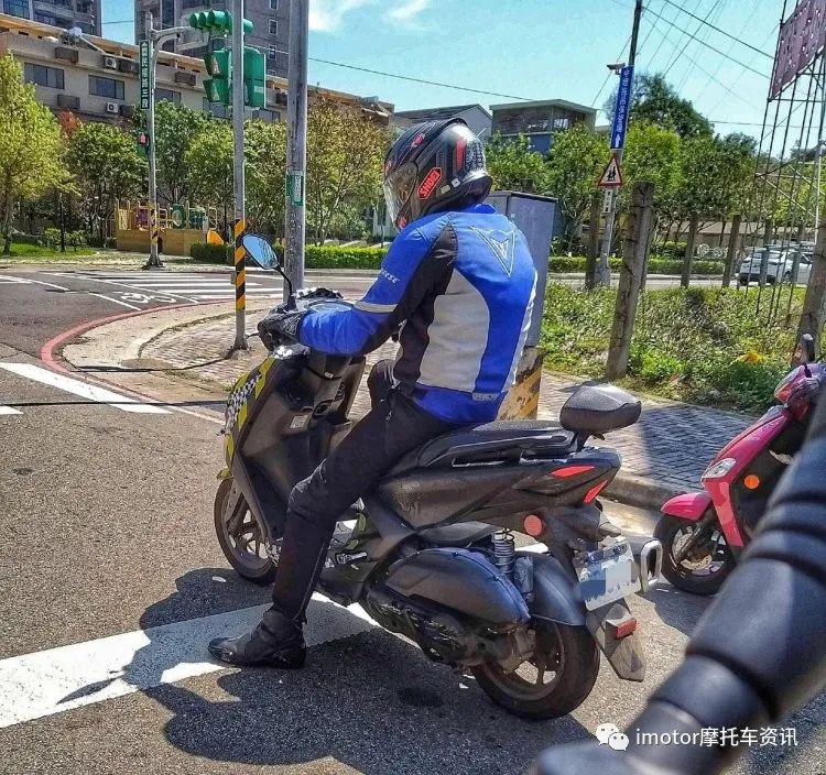 雅马哈劲战125踏板3代多少钱,新款雅马哈劲战125踏板骑行感受