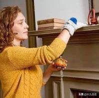 家里不穿的旧袜子别扔,旧袜子别扔放在床边有妙用