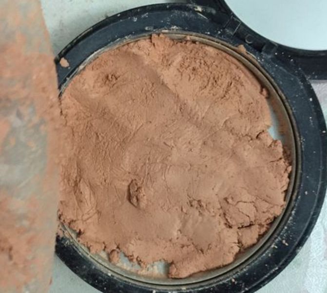 粉饼的功效与作用及用法,粉饼怎么用才有效果