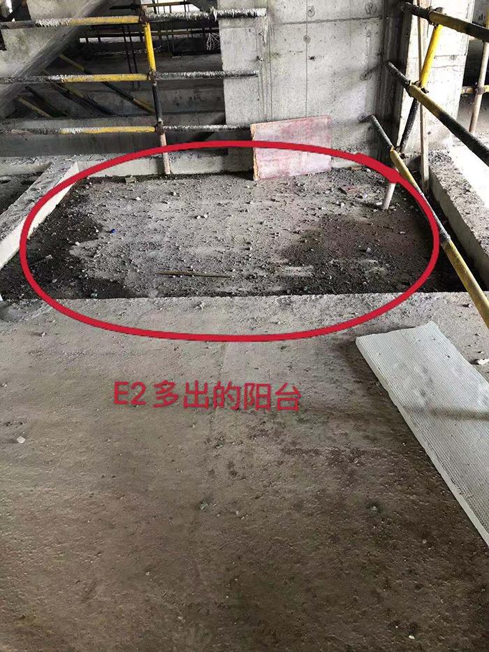 飘窗是否可敲，生活阳台空间易扯皮，玫瑰南湖湾异常泄露一个大瓜