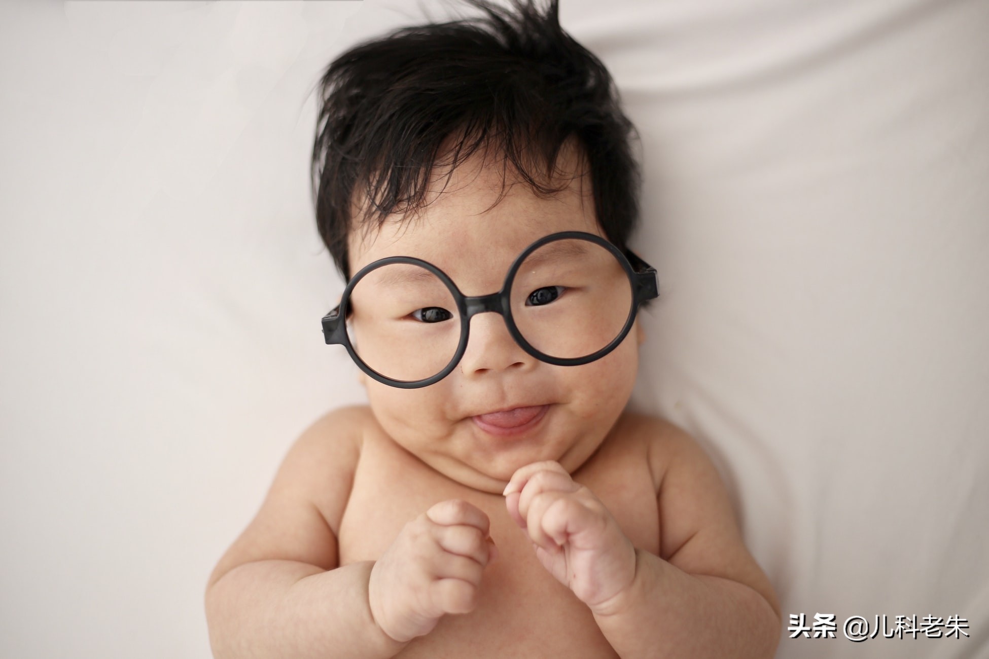 宝宝鹅口疮怎么办？致病的因素有哪些？一文说清