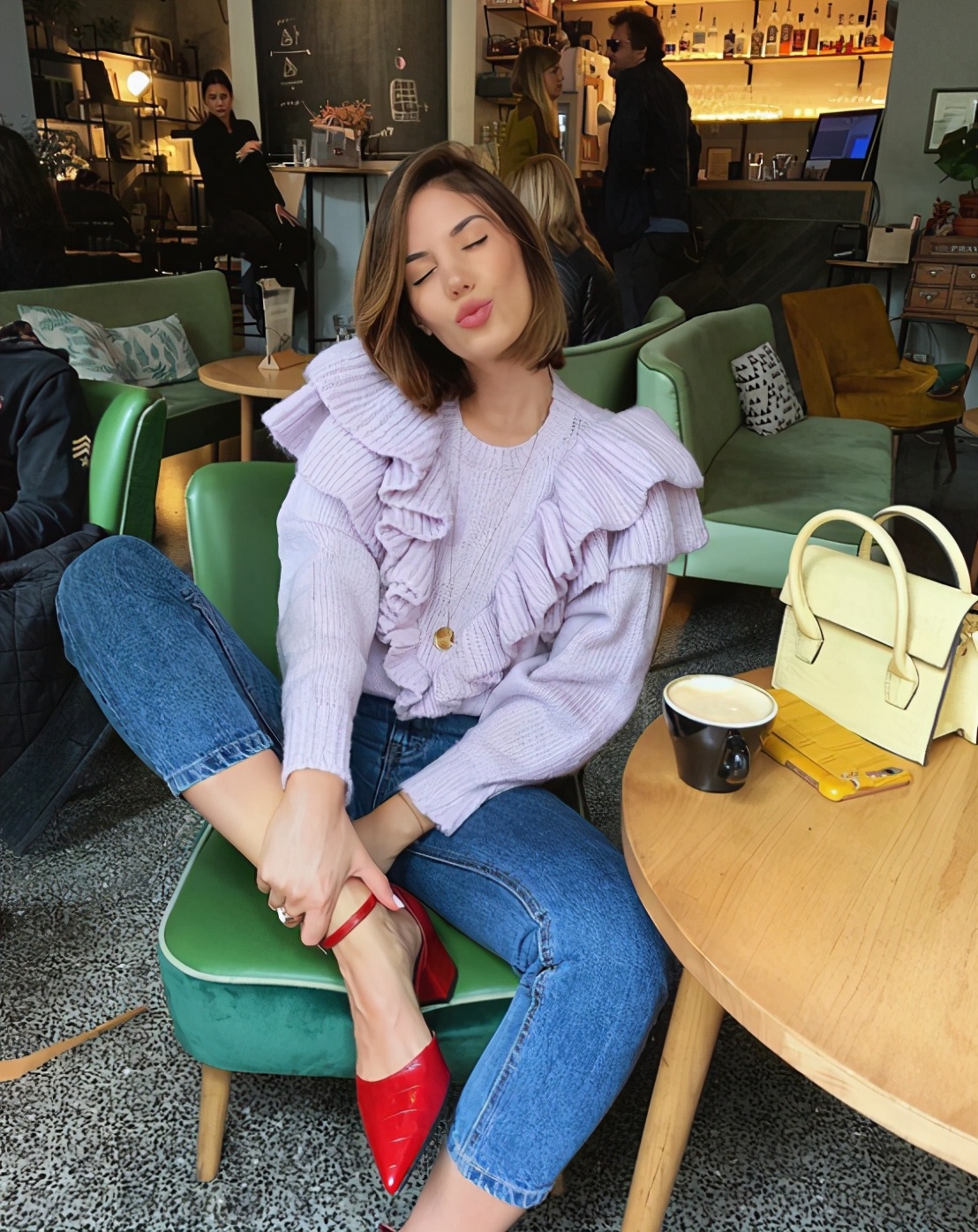 35岁到40的女人怎么穿衣搭配,三十几岁的女人适合什么穿衣风格