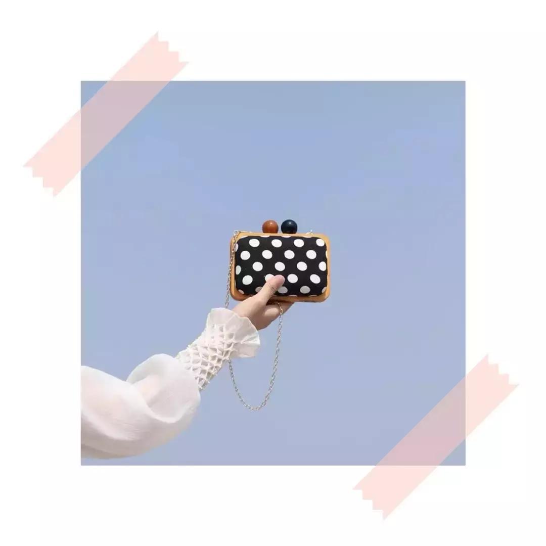 小CK烂大街？!这几款小众包包百搭又好看，回头率爆表！