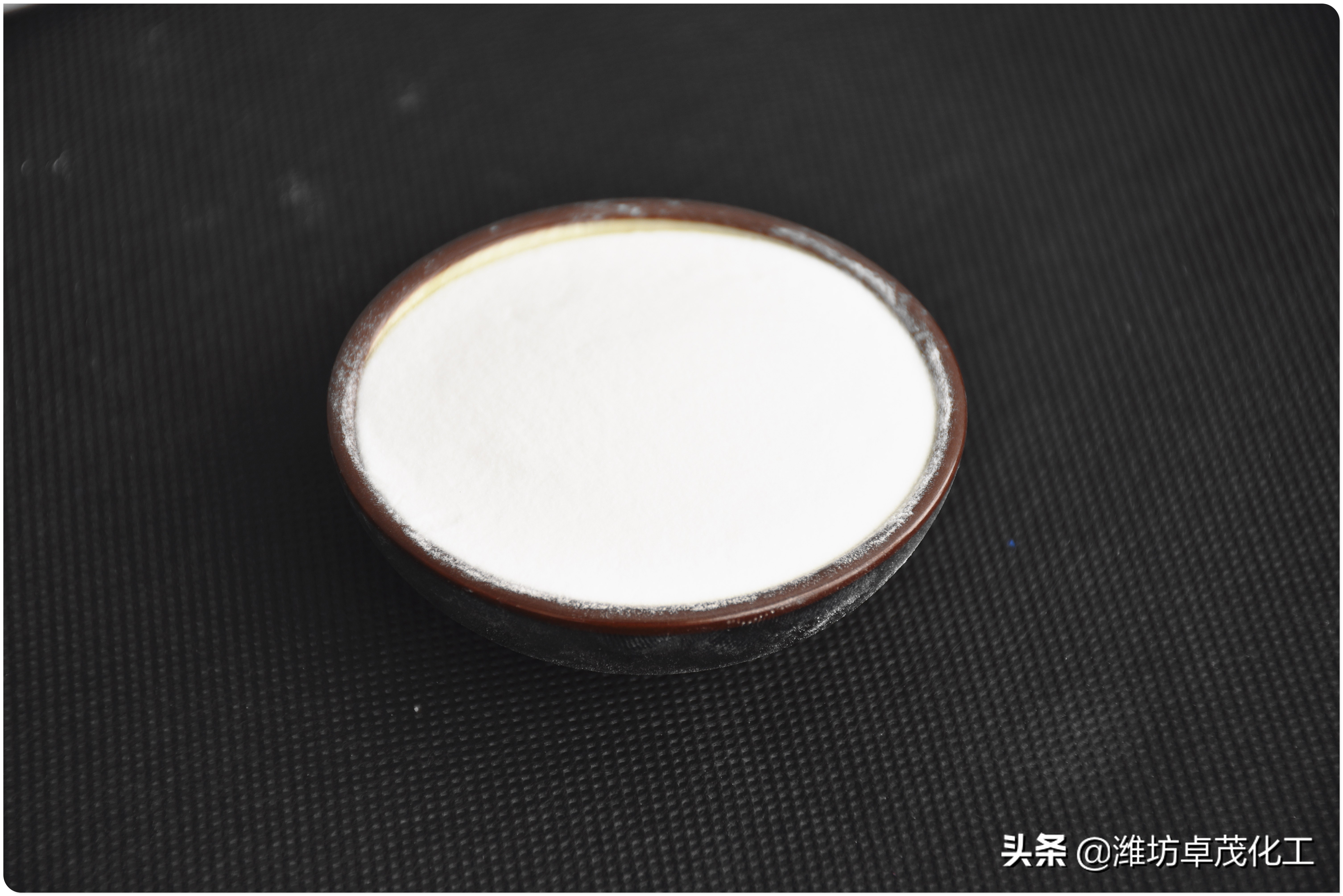 小苏打碳酸氢钠的功效与作用,小苏打真有这么多用处吗