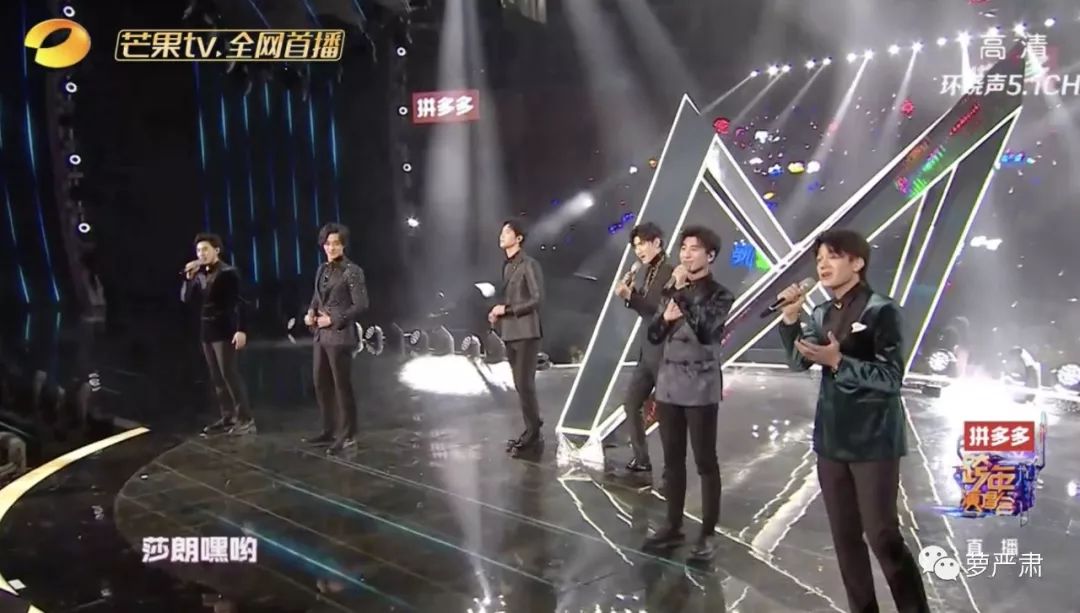 一开始我以为爱上了实力派，没想到他们还全是梗王