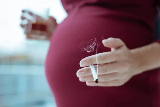 胎儿畸形八个月引产亲身经历,孕8个月医生建议引产