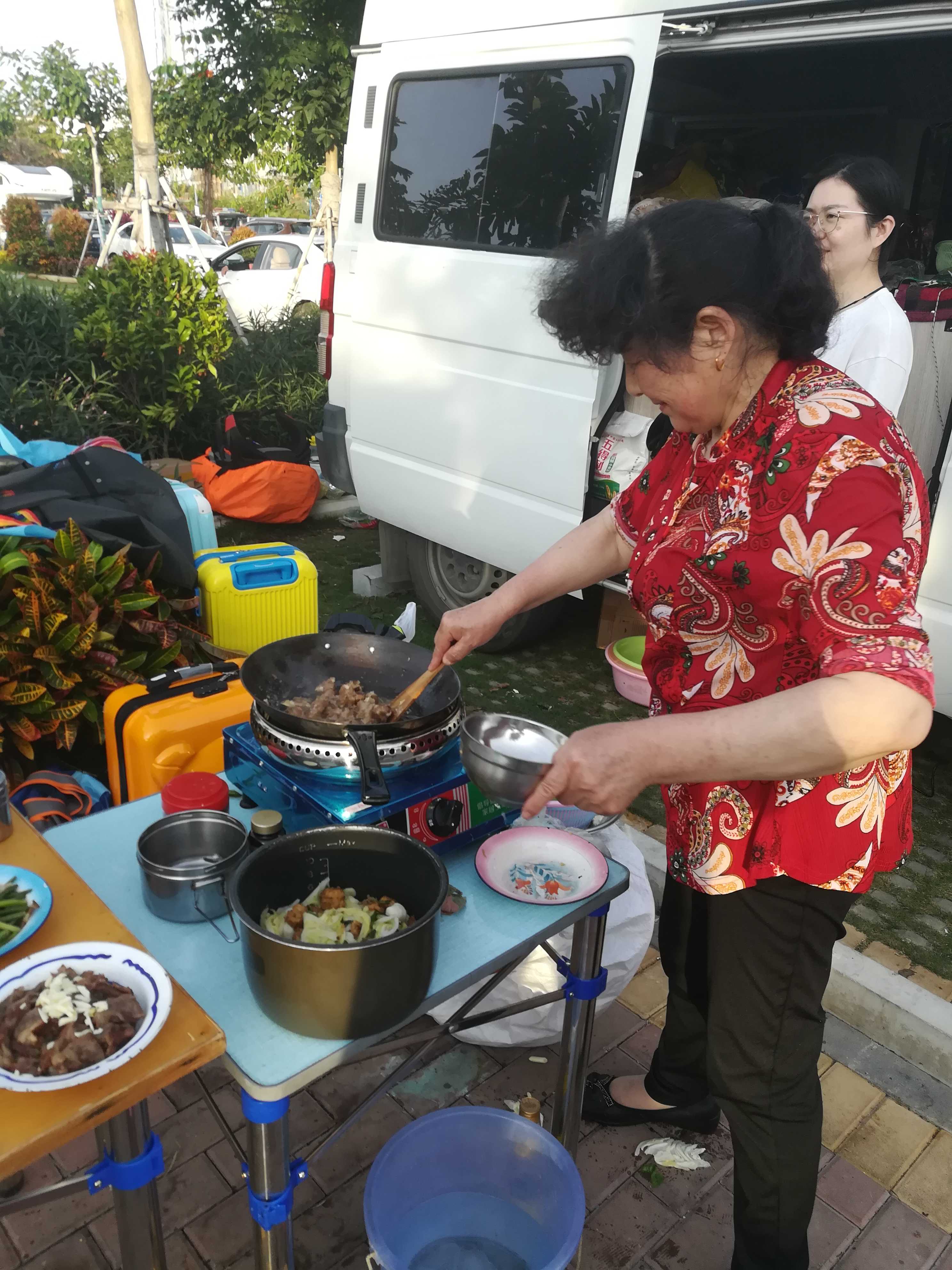 古稀之年天作合-------因祸得福、喜出望外的海南避寒床车之旅