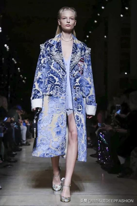 中国传统纹样“之”青花纹样