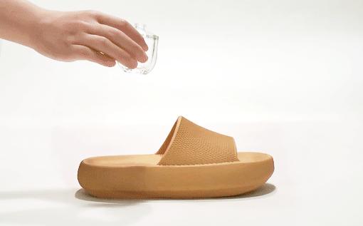 踩屎感拖鞋网红爆款显脚小,网红居家拖鞋软底