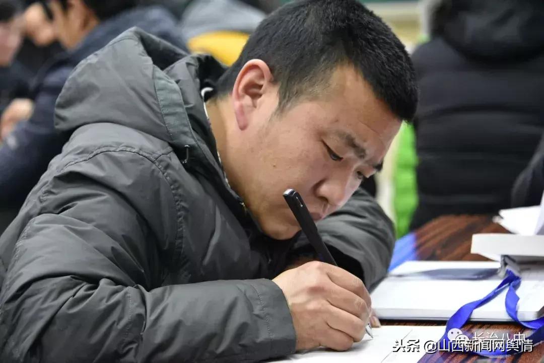 家校共育家长进课堂合力助成长,家校共育家长进课堂