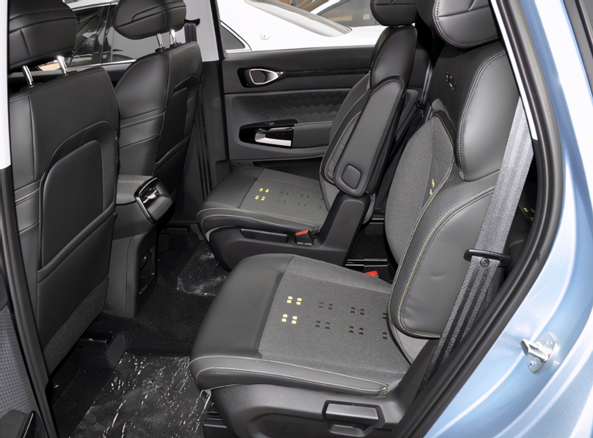 新宝骏rm5车主真实感受,新宝骏rm-5车内按键功能说明