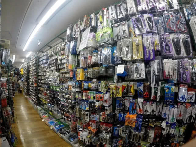 日本渔具店营业时间,日本禧玛诺渔具店