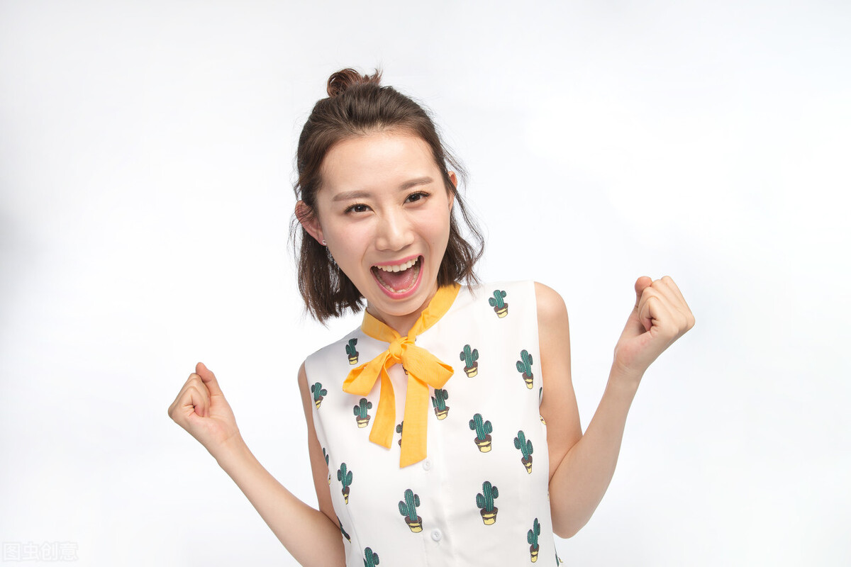 50岁女性缓解更年期综合症的方法,50岁女士更年期综合征吃什么药