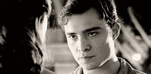 “结婚30年，我睡地上她睡床”，多少夫妻毁于各过各的